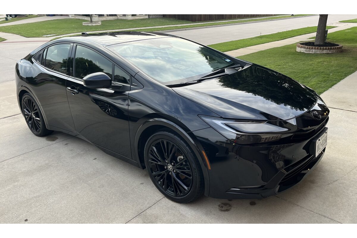 Glossy black Toyota Prius after professional exterior detail